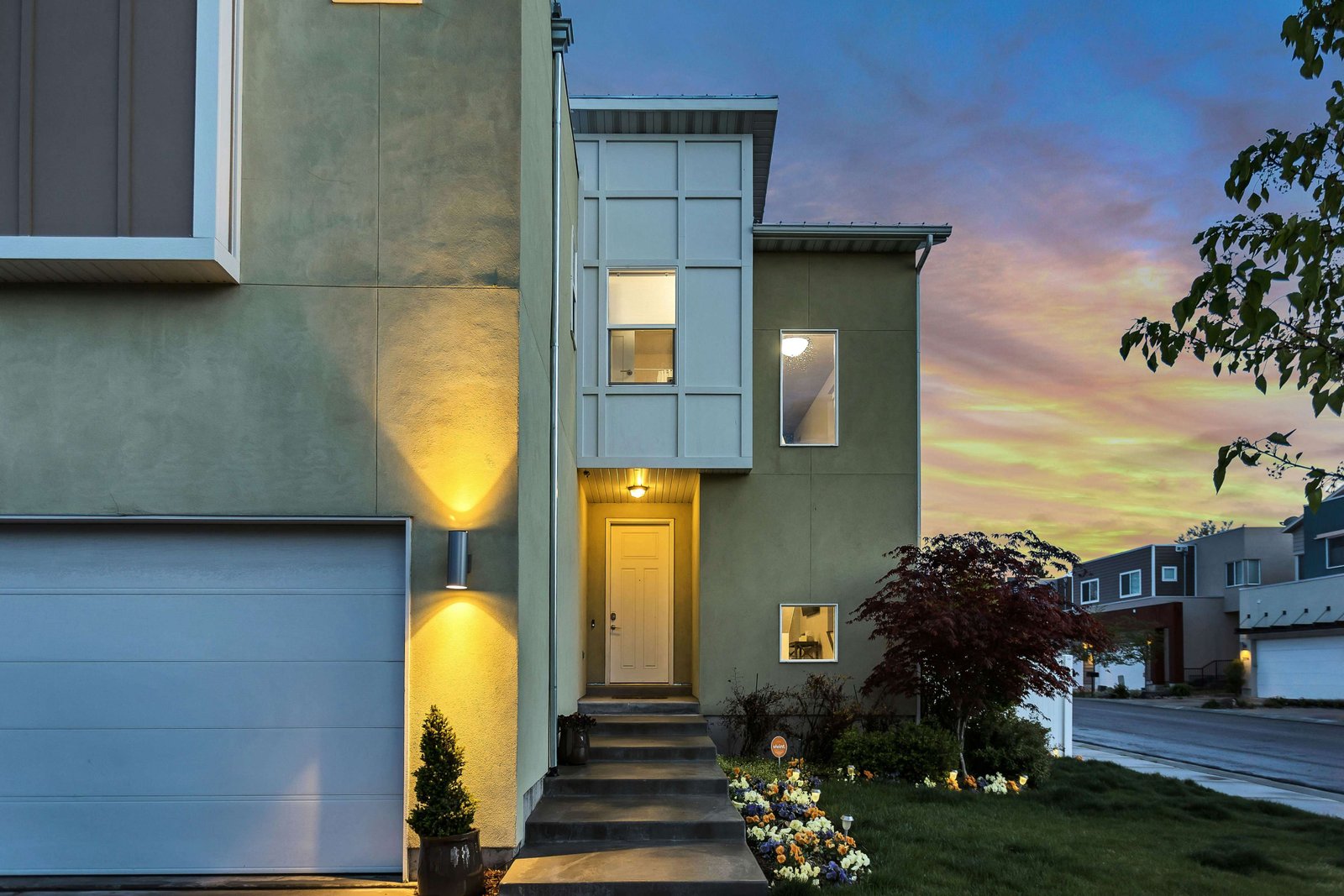 Troy Suburban Masterpiece